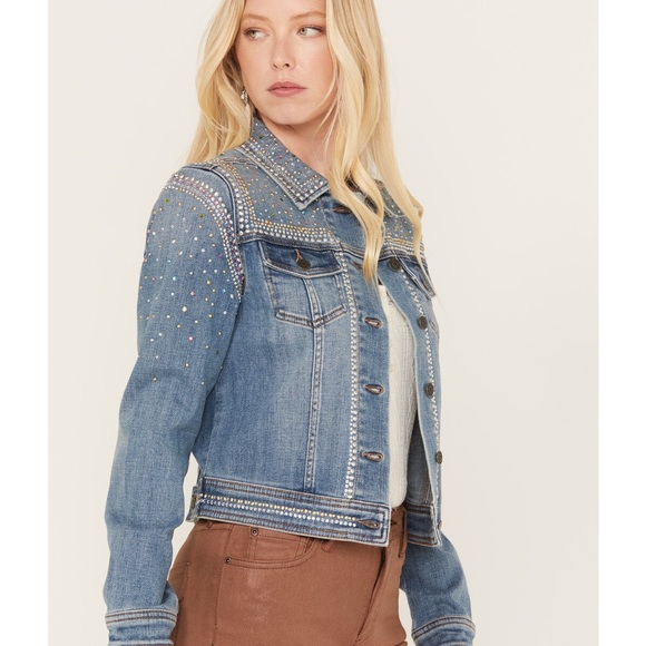 IDYLLWIND WOMEN'S SHILOH DRIVE EMBELLISHED DENIM JACKET - Picture 4 of 12